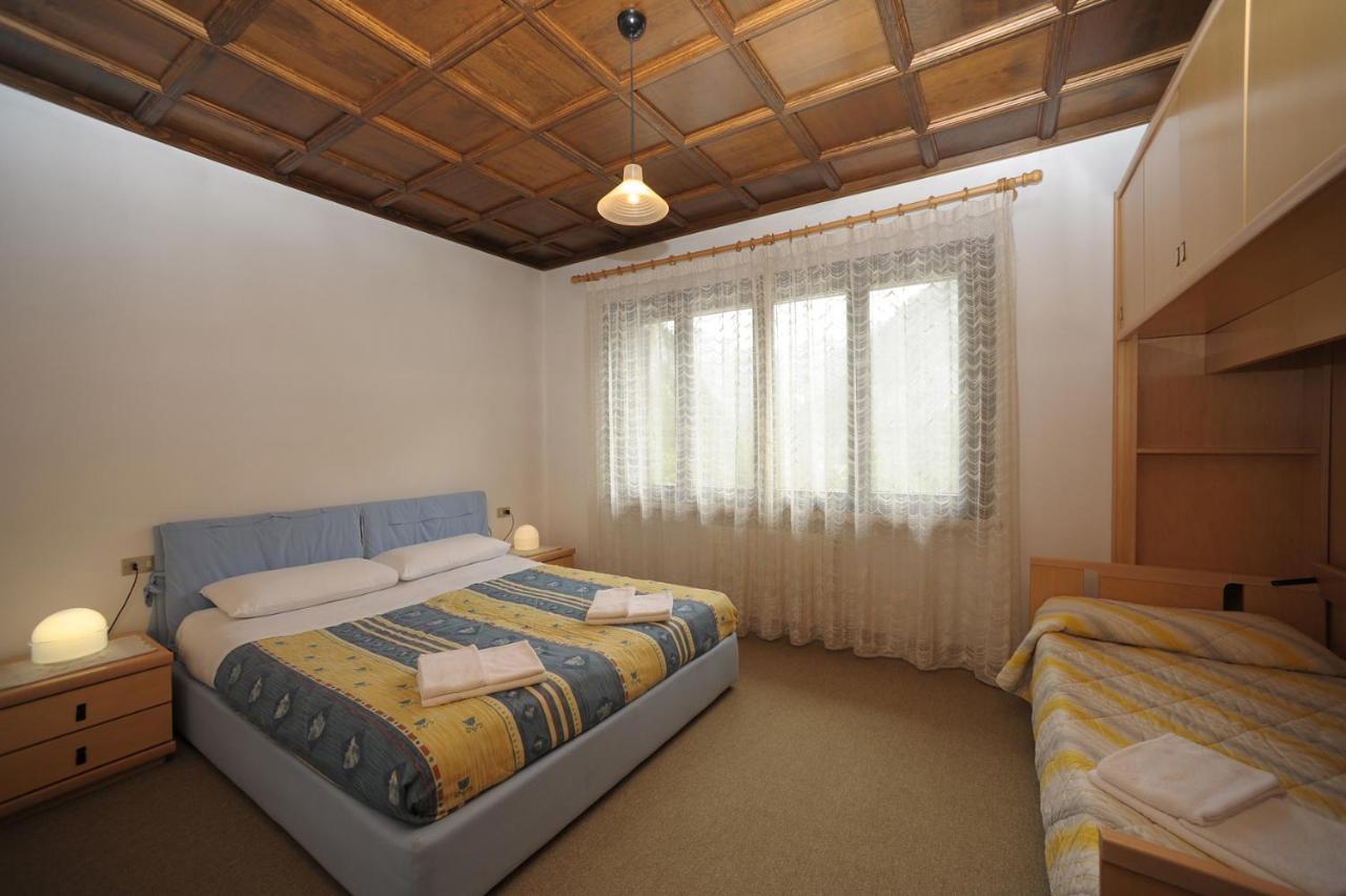 Residence Regina Delle Dolomiti Рокка-П'єторе Екстер'єр фото